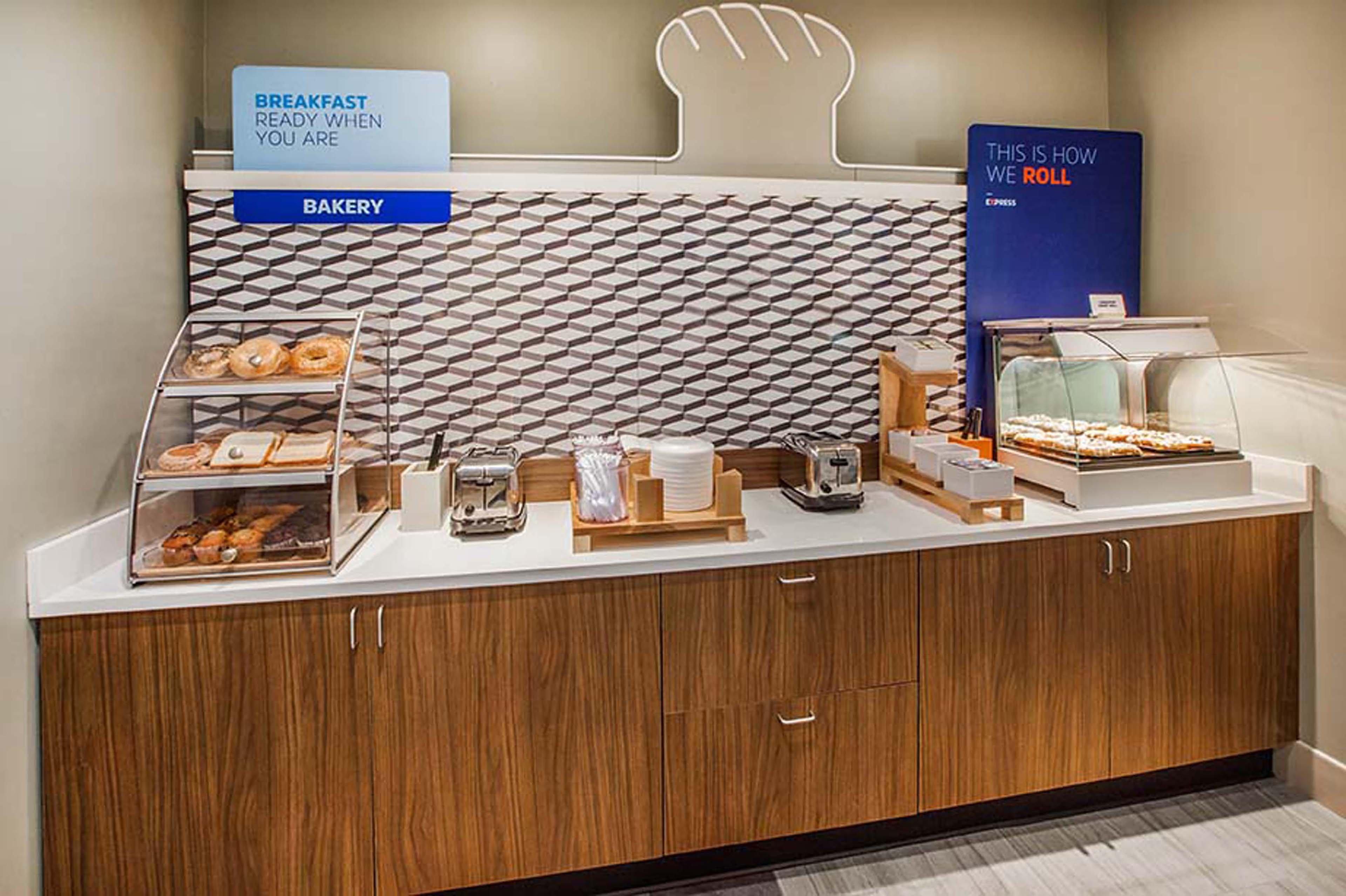 Holiday Inn Express - Indiana By Ihg Exterior foto